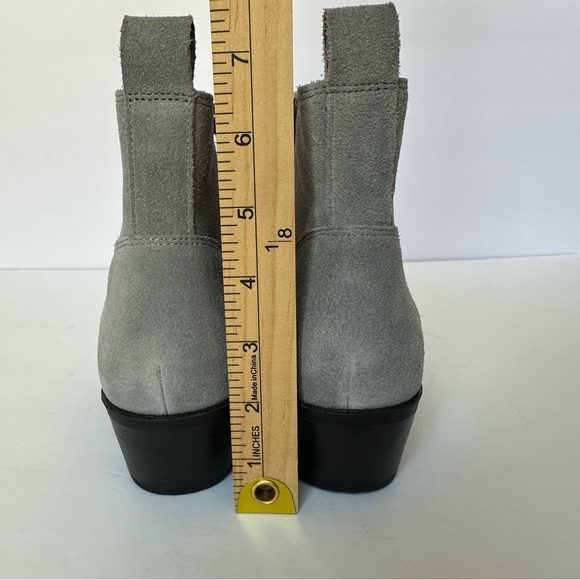 Vionic Roseland Light Gray Suede Arch Support Water Repellent Ankle Booties 9 - Picture 5 of 12